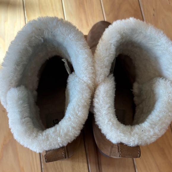 UGG Women's Tan Wedge Boots with Cream Lining - Picture 3 of 9